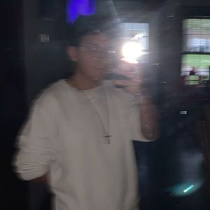 Meet your Posher, Cesar